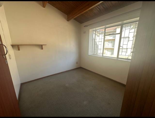 3 BEDROOM APARTMENT FOR SALE IN SCOTTSVILLE